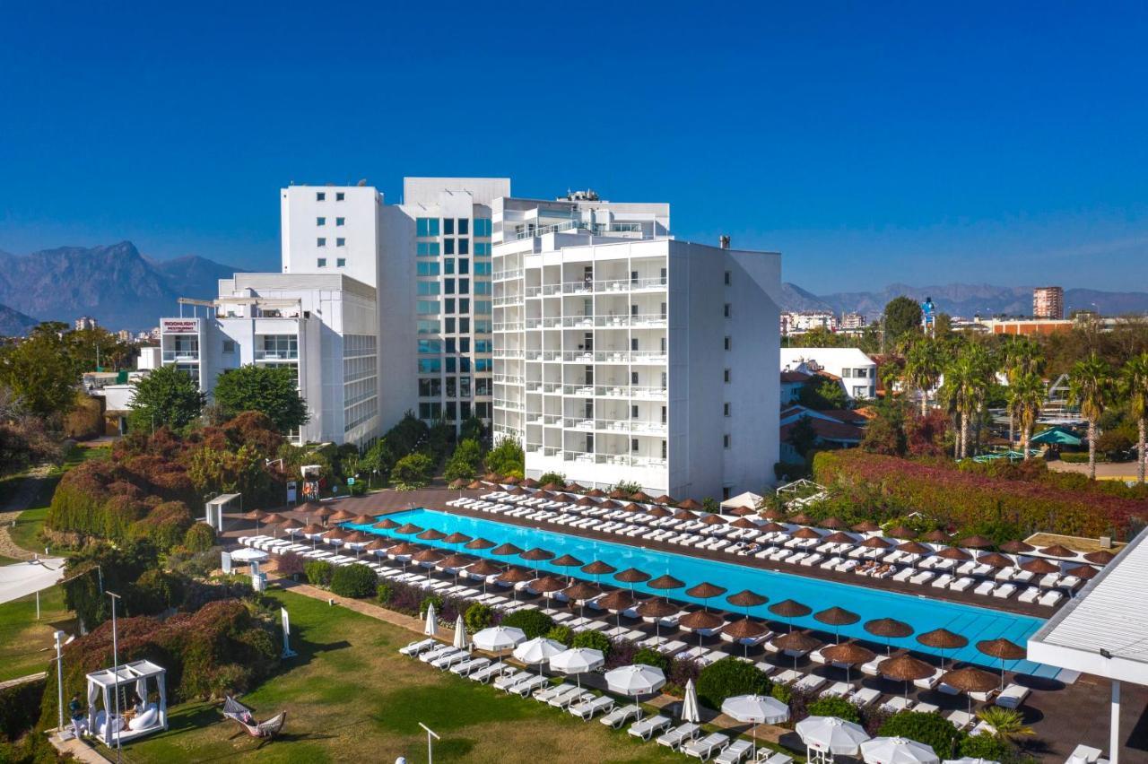 Su & Aqualand Otel 5*